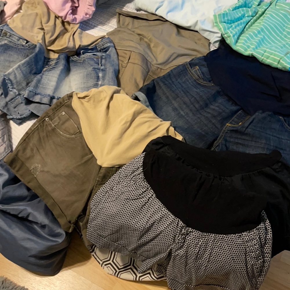 6 maternity shorts